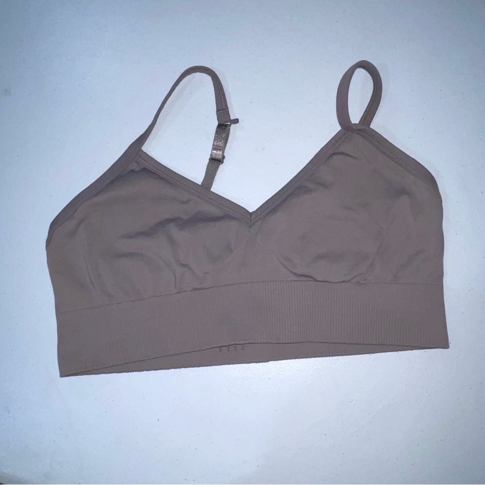 Lululemon Ebb to Street Bra